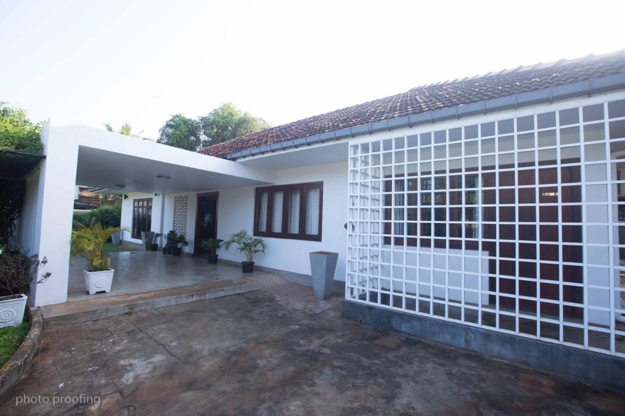 Jaffna Heritage Villa Esterno foto