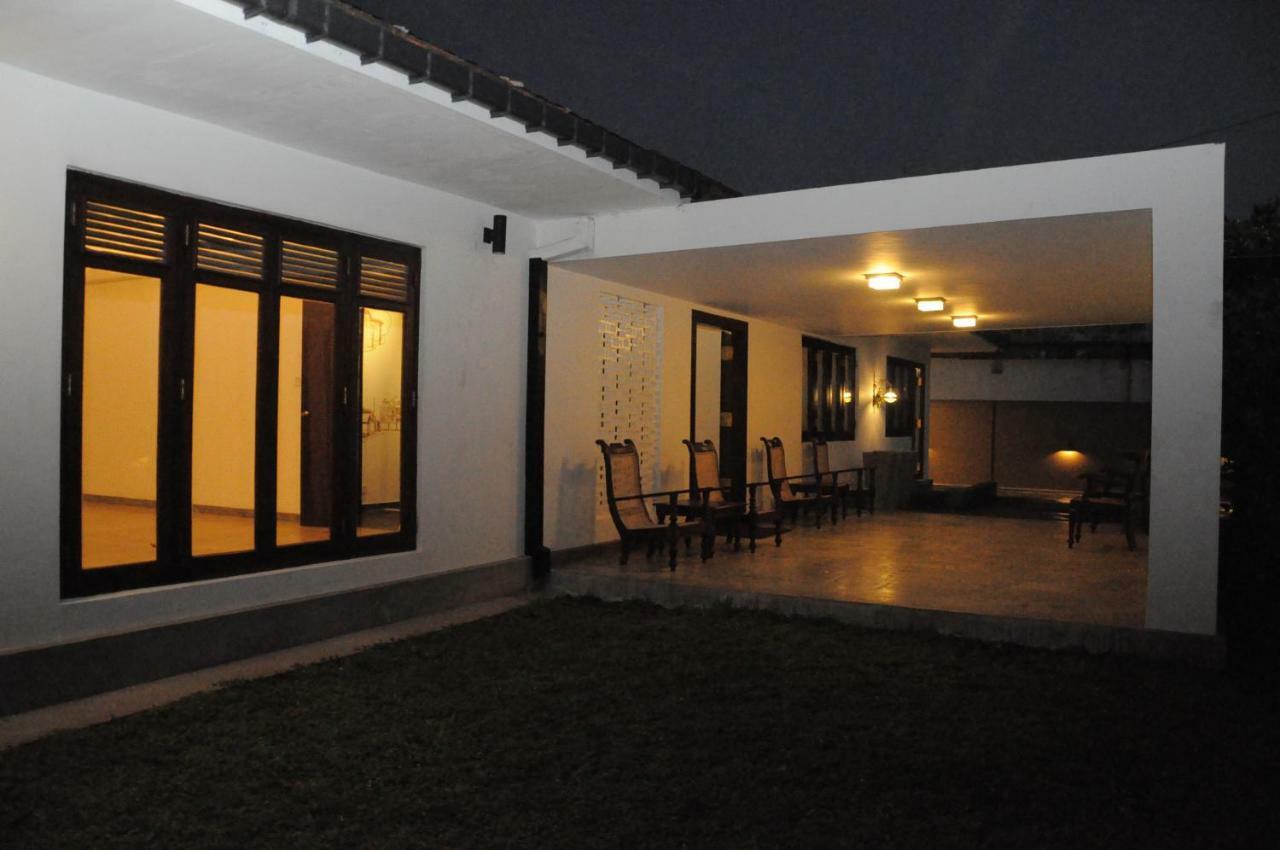 Jaffna Heritage Villa Esterno foto